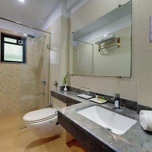Deluxe Room Twin Bed on F&B & Laundry